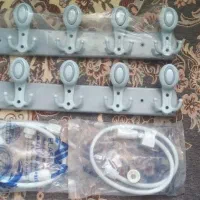 آویز  لباس دیواری