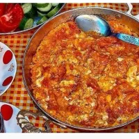 نیازمند آشپز خانم