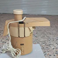 ابمیوه گیرaeg