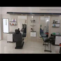 اجاره صندلی آرایشگری زنانه و دستیار و هنرجو