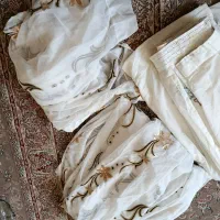 تشک و پرده|رختخواب، بالش، پتو|فولادشهر, مسکن مهر فولادشهر|دیوار