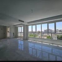 ۱۱۰ متر تکواحدی نوساز ۲ پارکینگ