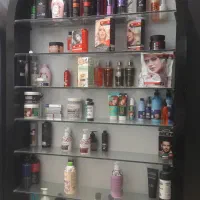 بازاریاب و موزع و انباردار