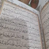 قران کریم با معناو تعدادی کتاب در حد نو|کتاب و مجله مذهبی|کرمانشاه, |دیوار