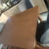 میز‌نهارخوری