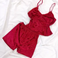 ست تاپ کراپ و شورتک مخمل