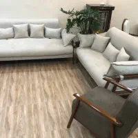 مبل تخت خواب شو در حد نو به دلیل کمبود جا