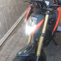 موتور سیکلت کی وی