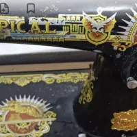 چرخ خیاطی و مقداری لوازم منزل