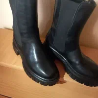 بوت باسایز ۳۸ نو ترک ۷۰۰هزارتومن