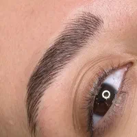 مدل رایگان برای اصلاح ابرو