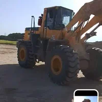 حفاری و خاک برداری با بیل کوماتسو  و لودر کوماتسو