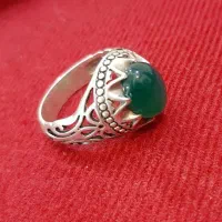 انگشتر نقره با نگین عقیق