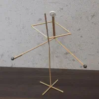 آدمک معلق دست ساز