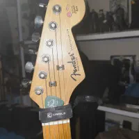 گیتار الکتریک فندر