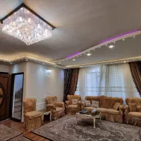 فروش خانه ویلایی دو طبقه و پیلوت، شهرک دادگستری