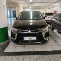 میتسوبیشی اوتلندر پلاگین 2018 کم کار فول