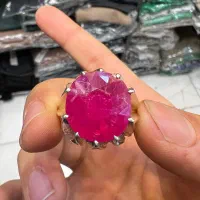 یاقوت سرخ|جواهرات|قم, ارم|دیوار