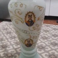 گلدان با گلاش سالم