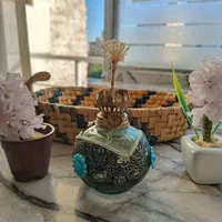 چراغ گردسوز و سبد حصیری شمعدون گلدان چینی دکوری|صنایع دستی و سایر لوازم تزئینی|مشهد, عامل|دیوار