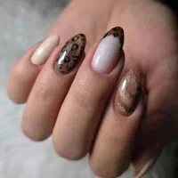 خدمات ناخن با باکیفیت ترین متریال(فرصتی ویژه)