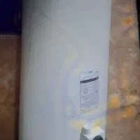 آبگرمکن ایستاده