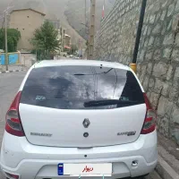 رنو ساندرو کم کارکرد