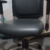 صندلی اداری