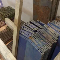 فروش قفسه فروشگاهی قدیمی وویترین|فروشگاه و مغازه|لنجان, |دیوار