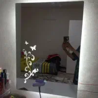 اینه دیواری