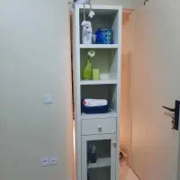 کمد ایستاده