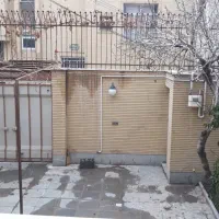 اجاره منزل دربستی دو طبقه مجزامشتاق سوم|اجارهٔ خانه و ویلا|اصفهان, کلمه خوران|دیوار