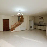 فروش منزل طبقه بالا نوساز شهرک گلها|فروش خانه و ویلا|شیراز, شهرک گلها|دیوار