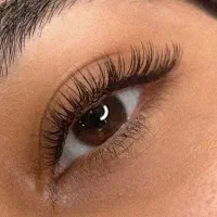 پذیرش مدل اکستنشن مژه