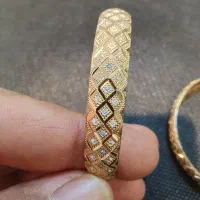 طلا دست دوم|جواهرات|کاشان, میدان کهنه|دیوار