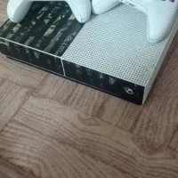 ایکس باکس وان اس یک ترابایت دو دسته