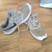 کفش کتونی استوک خارجی درجه یک|کیف، کفش، کمربند|گنبد کاووس, |دیوار