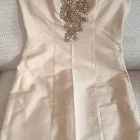 تعدادی لباس زنانه