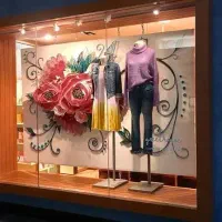 دکور ویترین مانکن مغازه