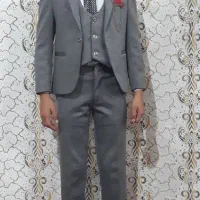 کت وشلوارپسرانه درحدنو