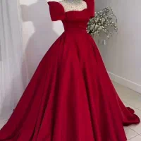 لباس مجلسی قرمز