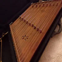 سنتور بسیار تمیز|سازهای سنتی|پردیس, فاز ۱۱|دیوار