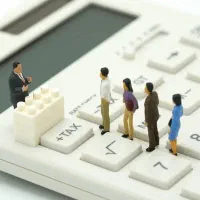 اظهارنامه مالیاتی زیر نظر وکیل مالیاتی