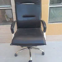 صندلی چرخشی