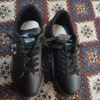 تعدادی کفش بچه گانه و دخترانه