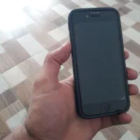 گوشی آیفون se
