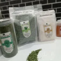 محصولات سبزی خشک و ادویه جات خالص|خوردنی و آشامیدنی|شاهین‌شهر, خانه کارگر|دیوار