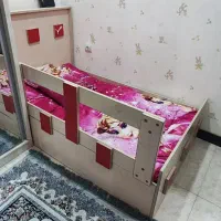 تخت خواب و دکور