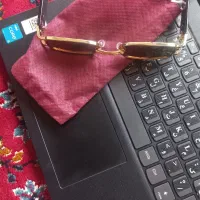 عینک آفتابی شیک و باکیفیت برای فروش