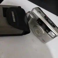 دوربین عکاسی قدیمی سامسونگ. نو اصل بدونه خط وخش|دوربین عکاسی و فیلم‌برداری|ری, دیلمان|دیوار